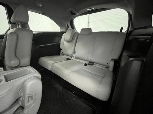 Used 2024 Honda Odyssey Touring image 39