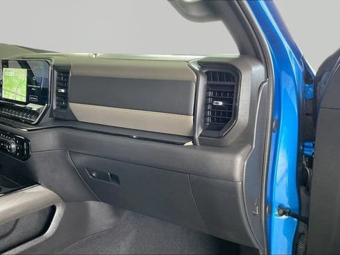 Used 2024 Chevrolet Silverado 1500 ZR2 AWD/4WD image 18