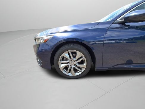 Used 2019 Honda Accord LX image 31