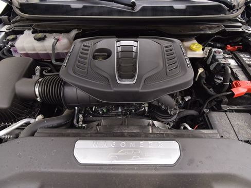 New 2024 Jeep Grand Wagoneer Series III AWD/4WD image 12
