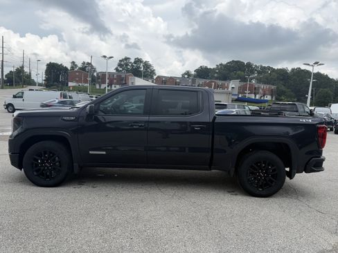 Used 2023 GMC Sierra 1500 Elevation AWD/4WD image 4