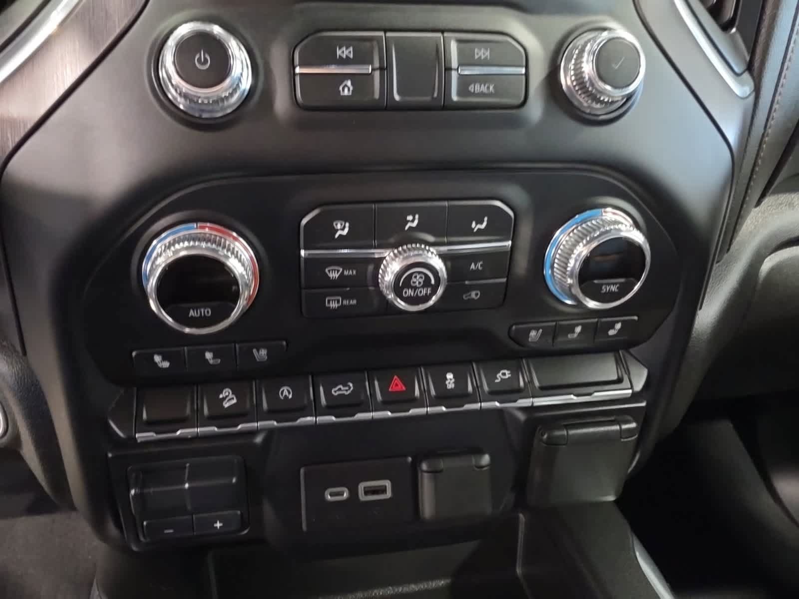 Used 2020 GMC Sierra 1500 AT4 AWD/4WD image 27