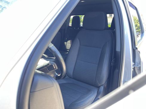 Used 2021 Chevrolet Silverado 1500 LT Trail Boss w/ Convenience Package II AWD/4WD image 16