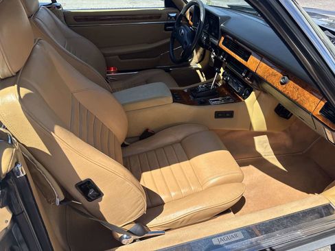 Used 1989 Jaguar XJS V12 Convertible RWD image 15