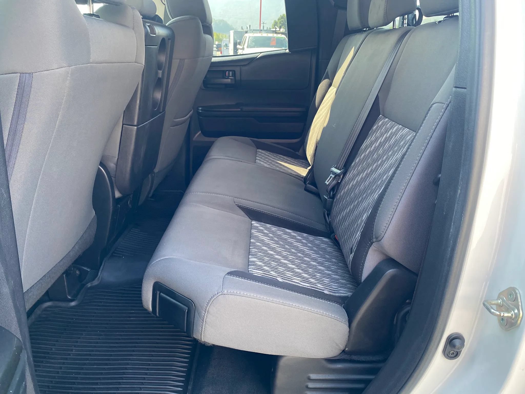 Used 2019 Toyota Tundra SR AWD/4WD image 24
