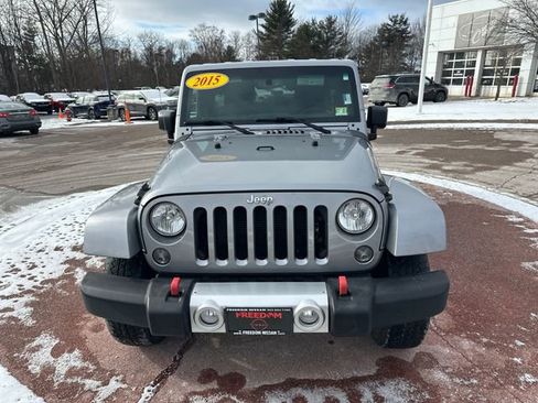 Used 2015 Jeep Wrangler Unlimited Sahara w/ Dual Top Group image 8