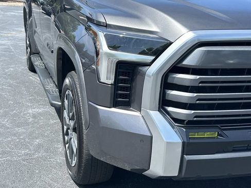 Used 2024 Toyota Tundra Limited AWD/4WD image 10