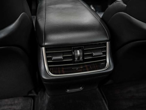 Used 2019 Lexus LS 500 w/ Interior Upgrade Package RWD image 29