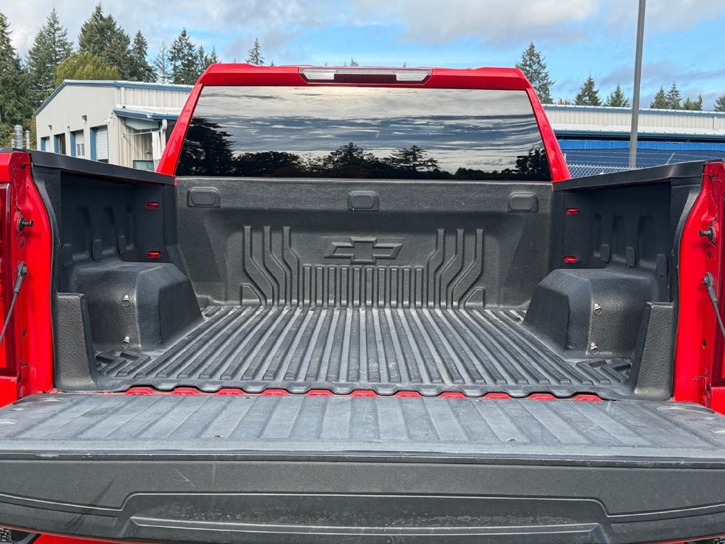 Used 2022 Chevrolet Silverado 1500 RST AWD/4WD image 23