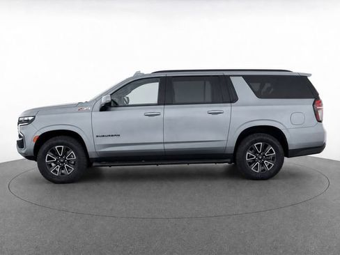 Used 2023 Chevrolet Suburban Z71 w/ Z71 Off-Road Package AWD/4WD image 5