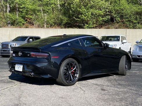Used 2024 Nissan Z Performance w/ Floor Mat Package image 3