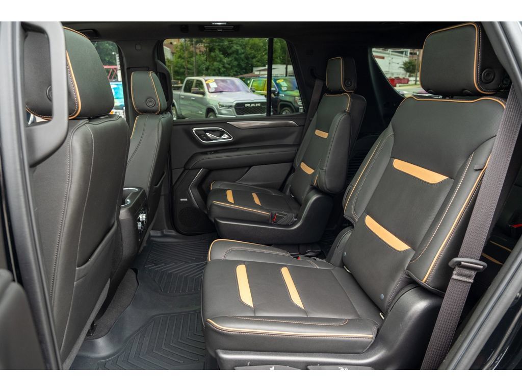 Used 2022 GMC Yukon AT4 AWD/4WD image 13
