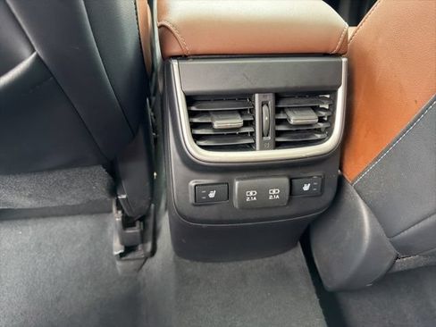 Used 2020 Subaru Outback Touring w/ Popular Package #2 AWD/4WD image 24