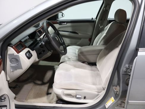 Used 2007 Chevrolet Impala LT image 9