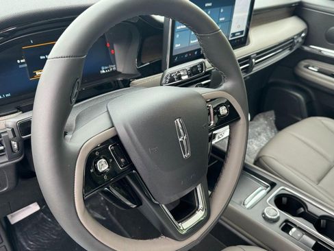 New 2024 Lincoln Corsair Grand Touring w/ Equipment Group 301A image 15