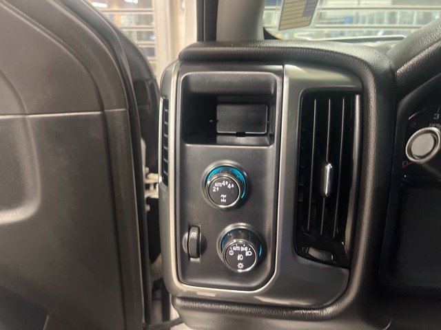 Used 2017 Chevrolet Silverado 1500 LT w/ All Star Edition AWD/4WD image 17