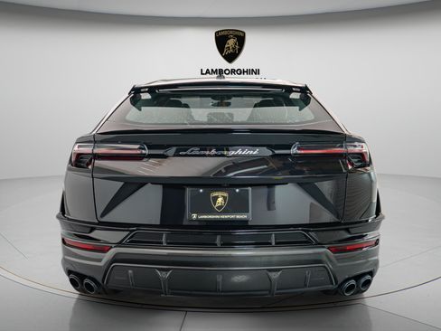 Used 2024 Lamborghini Urus Performante AWD/4WD image 5
