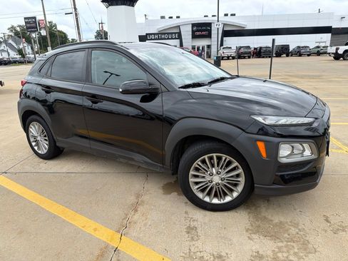 Used 2019 Hyundai Kona SEL AWD/4WD image 3