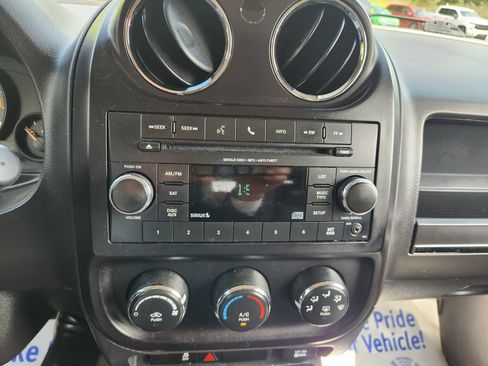 Used 2015 Jeep Patriot Sport w/ Power Value Group FWD image 11