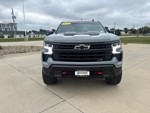 Used 2024 Chevrolet Silverado 1500 LT Trail Boss w/ LT Trail Boss Premium Package AWD/4WD image 35