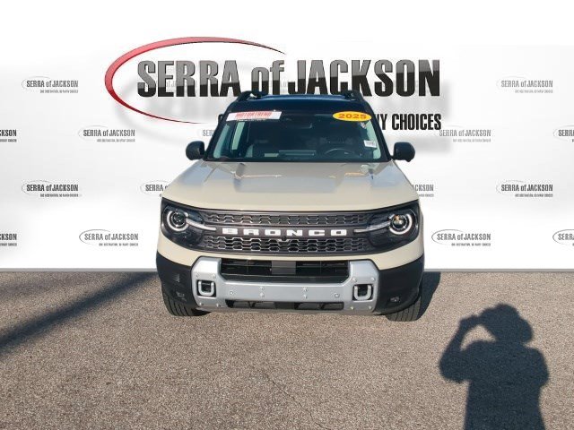 Used 2025 Ford Bronco Sport Badlands w/ Badlands Tech Package AWD/4WD image 3