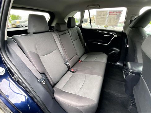 Used 2024 Toyota RAV4 XLE image 25