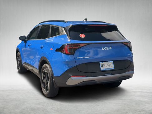 New 2026 Kia Sportage EX w/ EX Panorama Roof Package image 5