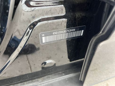 Used 2025 Kia Soul LX w/ LX Technology Package image 27