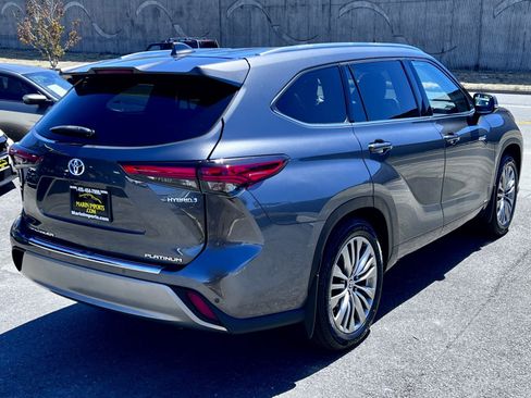 Used 2020 Toyota Highlander Limited Platinum image 5