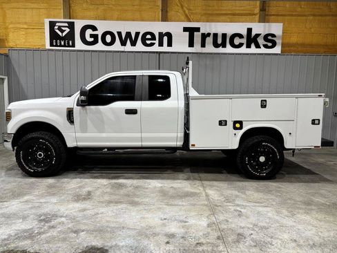 Used 2019 Ford F250 XL w/ XL Value Package AWD/4WD image 2