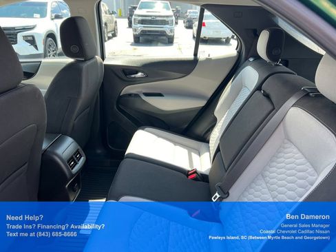 Used 2018 Chevrolet Equinox LS FWD image 16