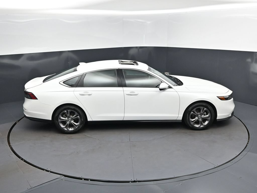 Used 2024 Honda Accord EX image 35
