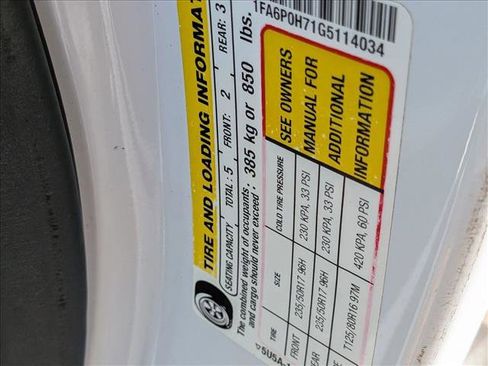 Used 2016 Ford Fusion SE FWD image 17