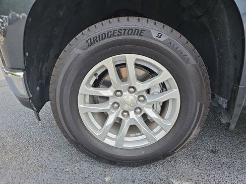 Used 2021 Chevrolet Silverado 1500 LT AWD/4WD image 35