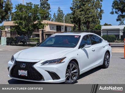 Used 2021 Lexus ES 250 F Sport w/ Accessory Package 2
