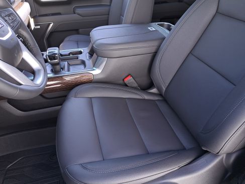 New 2026 GMC Sierra 1500 Elevation w/ Elevation Premium Package image 22