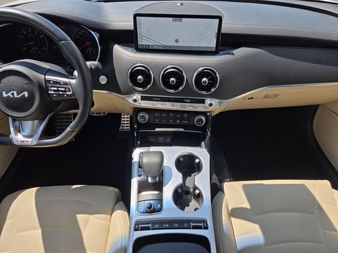 Used 2023 Kia Stinger GT2 AWD/4WD image 15
