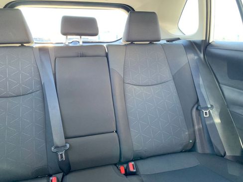 Used 2025 Toyota RAV4 XLE image 39