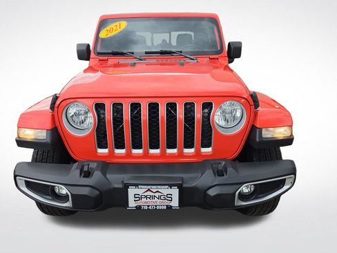 Used 2021 Jeep Gladiator Overland AWD/4WD image 8