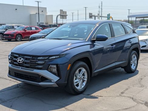 Certified 2026 Hyundai Tucson SE AWD/4WD image 11