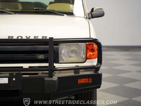 Used 1996 Land Rover Discovery AWD/4WD image 21