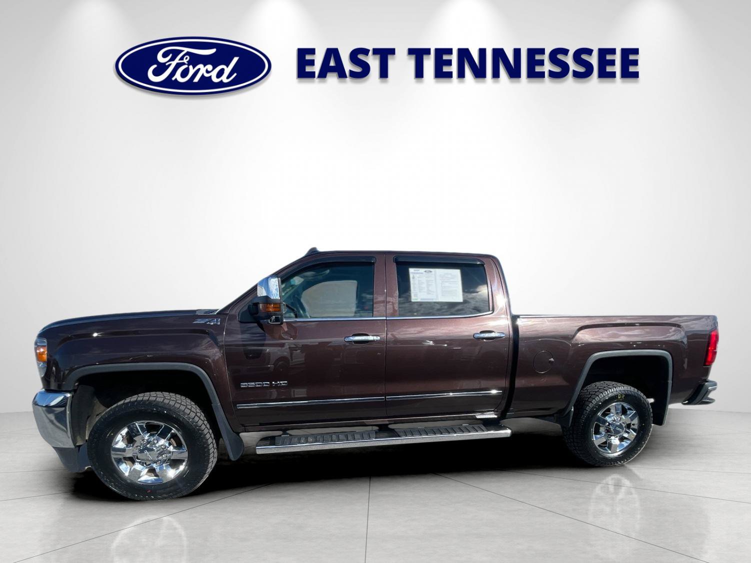 Used 2016 GMC Sierra 3500 SLT w/ Duramax Plus Package AWD/4WD image 6