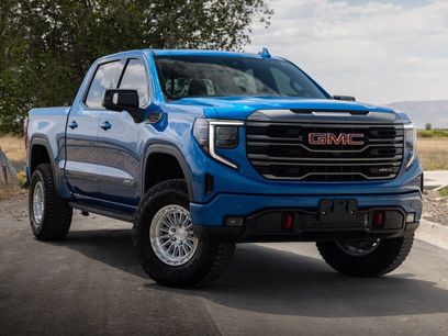 Used 2024 GMC Sierra 1500 AT4 w/ Technology Package