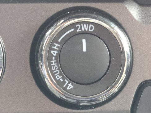 Used 2023 Toyota Tacoma TRD Off-Road image 29