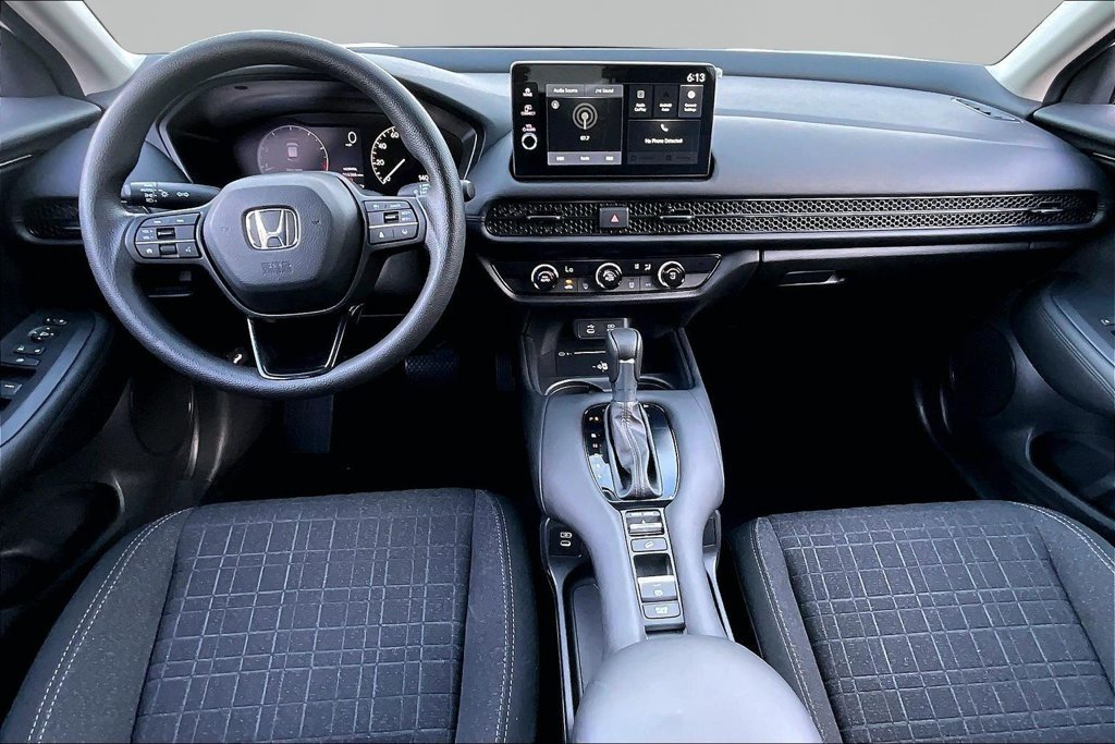 Certified 2026 Honda HR-V LX image 7