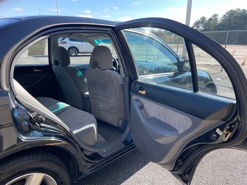 Used 2005 Honda Civic EX image 17