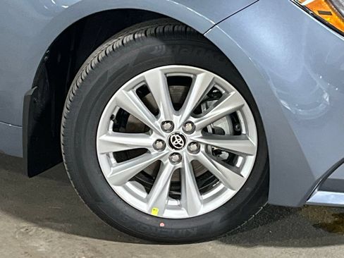 New 2026 Toyota Corolla LE w/ LE Premium Package FWD image 2