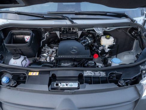 New 2025 Mercedes-Benz Sprinter 2500 image 25