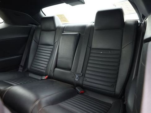 Used 2013 Dodge Challenger SXT Plus RWD image 21