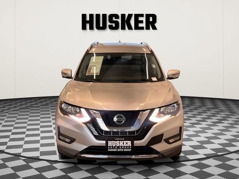 Used 2020 Nissan Rogue SL FWD image 3